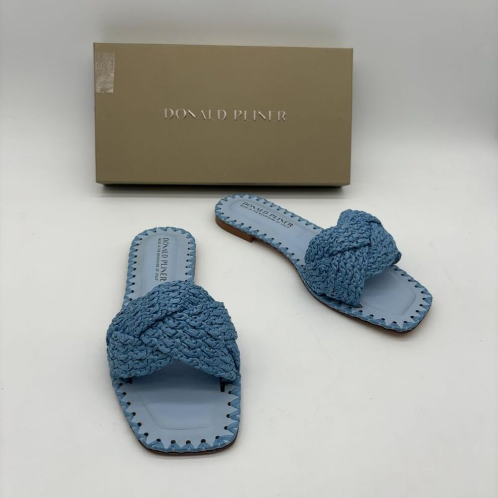 Donald Pliner Ema Leather Sandal